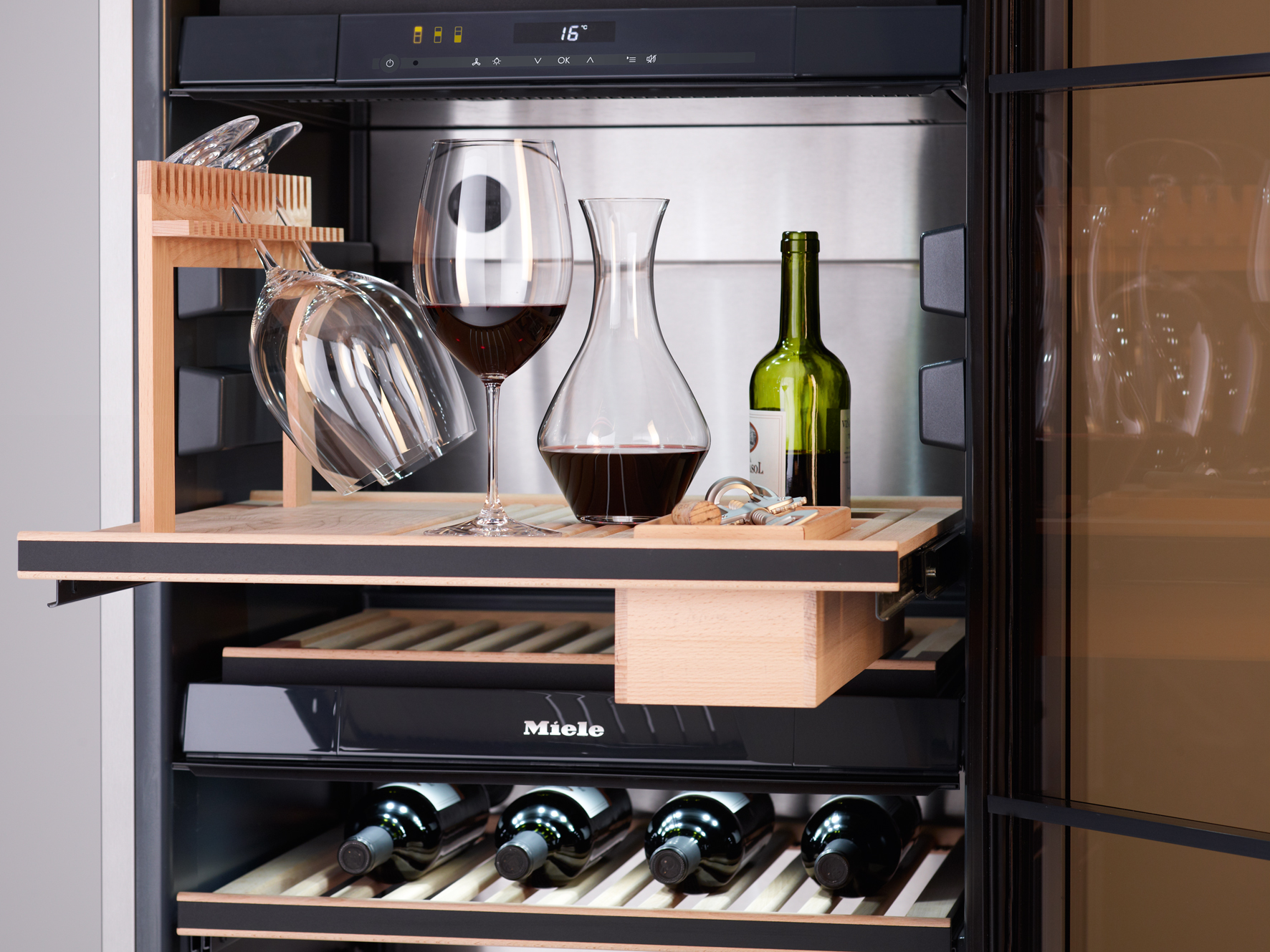 Miele Six of the best for entertaining wine