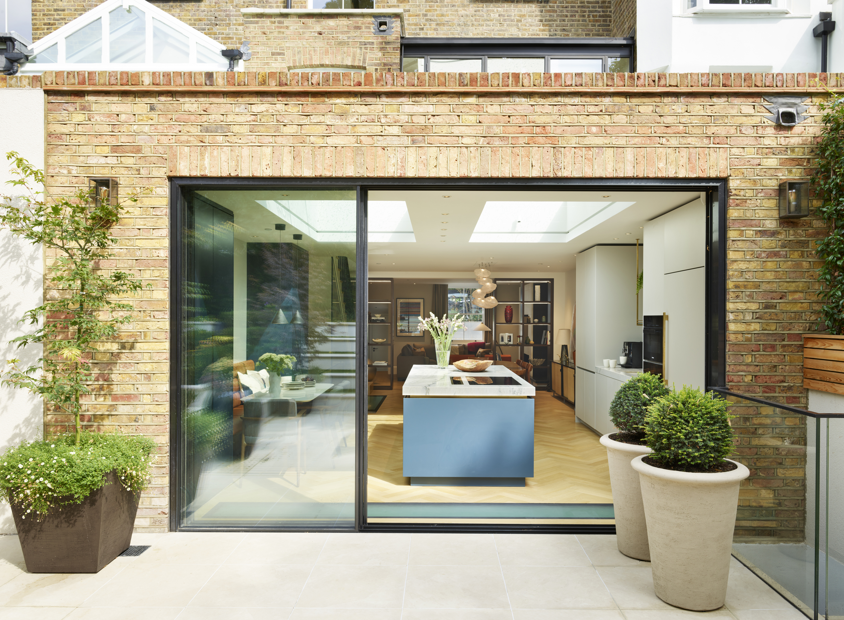 Timeless Kitchen Design Roundhouse Outside