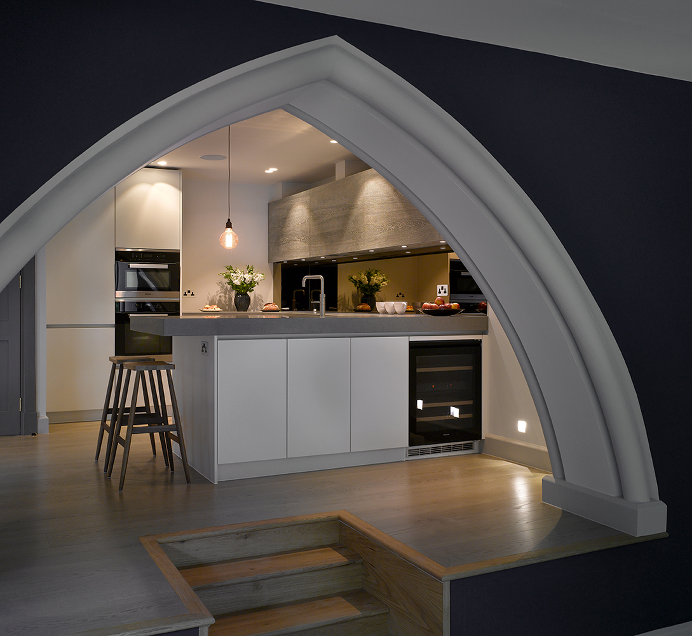 Miele Roundhouse Para 4